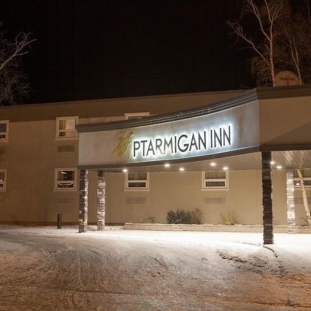 Ptarmigan Inn Hay River Exteriör bild